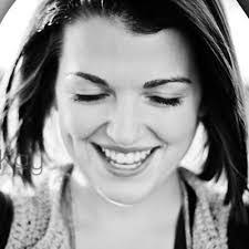 Kelly Kowal's Instagram, Twitter & Facebook