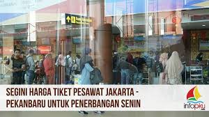 Dan sebab itulah mengapa sampai dengan saat ini garuda indonesia tetap. Info Pku Berikut Ini Harga Tiket Pesawat Jakarta Cgk Pekanbaru Pku Untuk Mudik Lebaran 2019 Ini Berdasarkan Update Dari Traveloka Tiket Com Pegipegi Dan Agoda Untuk Penerbangan Senin 3 6 2019 Traveloka Lion