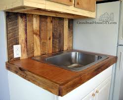 Plus, a curved moulding is a lot more comfortable on the wrists than a sharp countertop edge! Wood Working Diy Mahogany Kitchen Counter Tops Out Of Plywood