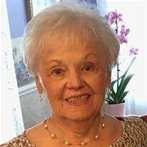 Sharon Backus's Instagram, Twitter & Facebook