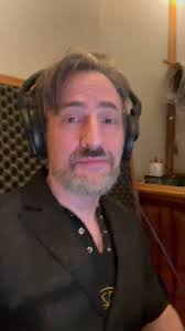 @longshotauthor's video Tweet