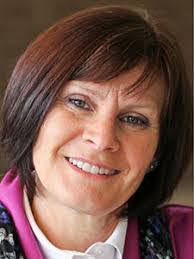 Linda Chenoweth's Instagram, Twitter & Facebook