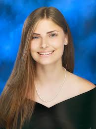 This is 'our' 2021 Senior, ❤ SHELBY HARPER ❤ (Our = April Harper, David &  Monica) She's very creative. She loves art, any kind of painting or drawing  supplies, pottery kits, music,