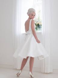 Prenota la tua prova abito nei nostri atelier di monza, varese, bergamo 16 21. Abito Da Sposa Corto Vintage Economico Semplice Ma Elegante