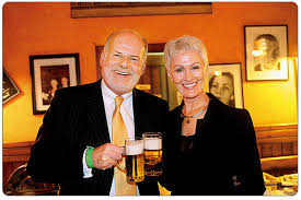 Martha margit butbul, bekannt als jazz gitti (* 13. Servus In Wien