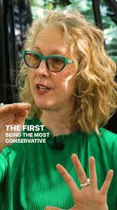 Raquel Kidd's Instagram, Twitter & Facebook