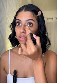 Tutorial completo para eliminar ojeras con maquillaje