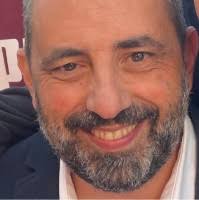 100+ perfiles de «Manuel Calle»