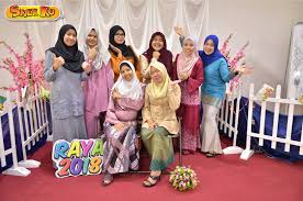 Company profile page for farm's best food industries sdn bhd including stock price, company news, press releases, executives, board members, and contact the company's line of business includes providing poultry slaughtering and processing. Snek Ku Jamuan Hari Raya 2018 New Star Food Industries Facebook