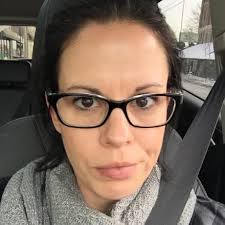 The Single Mom Next Door: A Small Town Age Gap Romance (Rocky Point, Oregon 