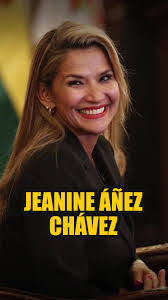 Jennie Chavez's Instagram, Twitter & Facebook