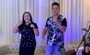 Rosso barocco's never gonna give you up sample of rhythm controll's my house. Live Romantica De Cassiane E Jairinho Emociona Fas Entretenimento Pleno News