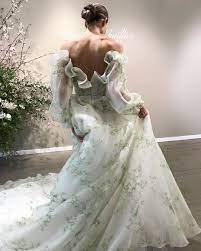 Beauty In Motion Moniquelhuillier Mlbride Wedding Bloom Wedding Dresses New Wedding Dresses Wedding Dress Sleeves