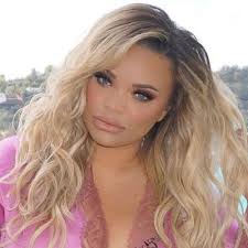 In paytas' early videos, she played a character called trishii, who was supposed to be a japanese pop. Trisha Paytas Bio Age Net Worth Height Single Nationality Body Measurement Career