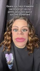 Manque de respect familial : Tapis aux poils de fesses de putois