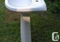 mancesa white pedestal sink for sale