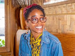 Kelly Peacock: Thai Diner — Busboy