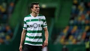 A portuguese footballer who plays for s.c. Palhinha Do Guiao Errado A Protagonista Do Jogo Leonino