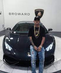 No me gusta mucho kevin roldan pero esto un tremendo palo. Kevin Roldan Mens Fashion Riding Helmets