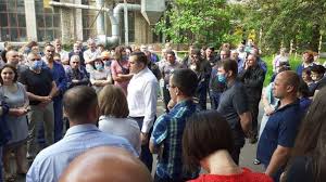 Экономика, власть, политика, бизнес, промышленность, финансы, банки, недвижимость. V Harkove Rabotniki Elektrotyazhmasha Ustroili Piket Iz Za Zarplatnyh Dolgov Novosti Harkova Poslednie Harkovskie Novosti I Sobytiya V Harkove Za Segodnya Na Depo Ua
