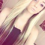 Teri Renner's Instagram, Twitter & Facebook