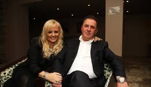 Este amor não cabe dentro de nós o casal de atores assinalou o dia especial de lua, a filha que têm em comum, e revelou como a bebé tem ajudado a superar esta fase diícil. Filhos Do Ex De Agata Contra A Nova Namorada Do Pai Atualidade Correio Da Manha