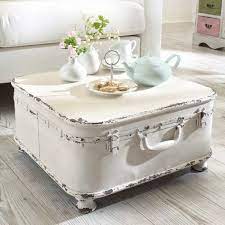Ein vintage couchtisch hat oft weniger gebrauchsspuren und wirkt nur durch die art der möbel alt. Die 10 Besten Ideen Zu Couchtisch Shabby Chic Couchtisch Shabby Couchtisch Shabby Chic Mobelverschonerung
