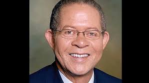 Bahamas: Former prime minister Christie recovering in hospital