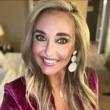 Amy Stephens's Instagram, Twitter & Facebook