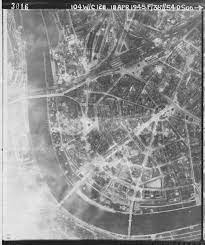 The devil's tinderbox, by alexander mckee. Bilder Der Zerstorung Dresdens Apokalypse Der Spiegel