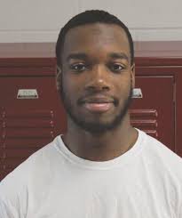 Jones, Coleman advance to state wrestling tourney