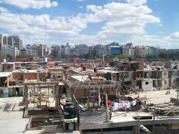 El domingo 8 de octubre fue un día muy especial para el barrio 31 padre mugica. Villa 31 Wikipedia La Enciclopedia Libre