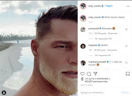 [Fotos] Ricky Martin impacta con su nueva barba decolorada