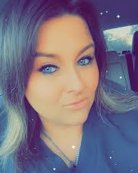 Ashley Setters's Instagram, Twitter & Facebook