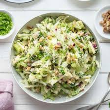 Sellerie Salat Mit Apfel Und Fenchel Rezept Elle Republic Rezept In 2020 Sellerie Salat Rezepte Mit Fenchel Fenchelsalat