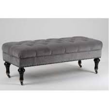 Pouf Ou Banquette En Velours Capitonne Gris De La Marque Amadeus Pouf Capitonne Mobilier De Salon Canape Capitonne