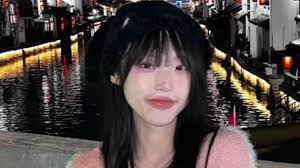 K-Pop idol Cherry comes out as trans, saying, “This isn't a hobby, it's my  life. I'm trans,” prompting praise from some fans: “So beyond proud of her.  My sweet girl.”