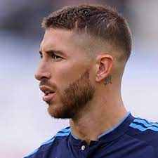 · sono rimasto di sasso vedendo sergio ramos con i capelli così corti. Sergio Ramos Barba E Cabelo Masculino Barba E Cabelo Cabelo Masculino