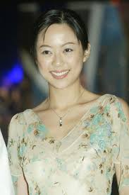 又有得睇返誤人子弟（1997），重點當然有千億新抱，梁綽妍（May）之後好似消失左，有冇谷友知個三仔舖係咪先達？