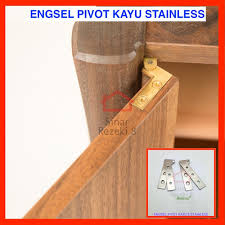 Kemudian kekuatan engsel pintu besi tersebut juga tentu sangat baik dan kokoh. Jual Engsel Pivot Kayu Stainlesss Putar L Samping Pintu Lemari Jendela Kota Tangerang Selatan Sinar Rezeki 8 Tokopedia