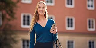 Do you have a question or issue and would like to speak with a there is no uber contact phone number (except the above mentioned critical safety response line), but major cities often have physical offices that you can visit to meet an uber customer service. How To Get In Contact With Uber Uber Blog