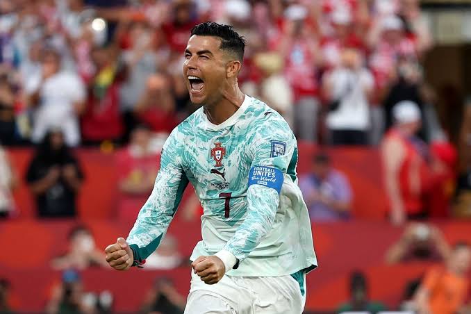 Cristiano Ronaldo finally breaks World Cup hoodoo after retirement revelation - The Mirror