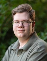 Millie Larsen's Instagram, Twitter & Facebook