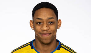 Officiellt: Ljungskile SK värvar Adrian Helm