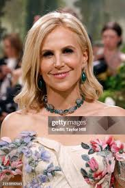 5,197点のデザイナー トリー バーチの写真と高解像度写真