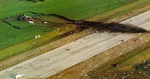 Authentic drama of united airlines flight 232 from denver to chicago. United Airlines 232 United Airlines Flight 232 United Airlines Airline Flights Airlines