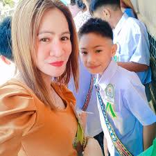 Happy graduation to me and all de graduate set 2025 #celebrityschoolboy  #mene #famga? #deycallme #succeederboy