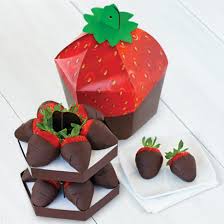 I had to throw away half of them because they were mush! Edible Arrangements Fruit Baskets Chocolate Dipped Signature Berry Box