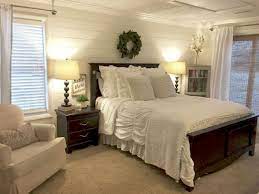 13 Best Rural Farmhouse Bedroom Decor Ideas Farmhouse Style Master Bedroom Home Decor Bedroom Master Bedrooms Decor