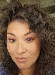 Natalie Irizarry's Instagram, Twitter & Facebook